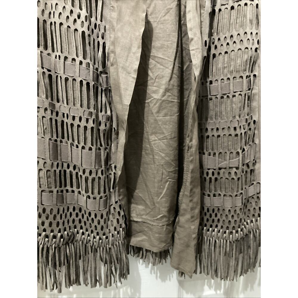 Chico’s Faux Suede Fringe Open Front Jacket Top Taupe Size 1 (M-8) Boho Western - Picture 3 of 9